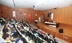 ERÜ’de 'Rektör-Öğrenci Buluşması'