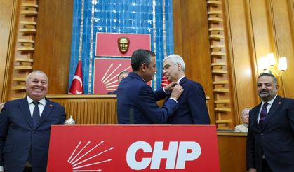 İhraç edilen teğmenlerin tazminatlarını CHP ödeyecek