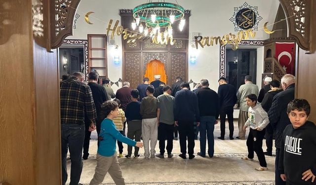 Kayseri'de ilk teravih namazı kılındı