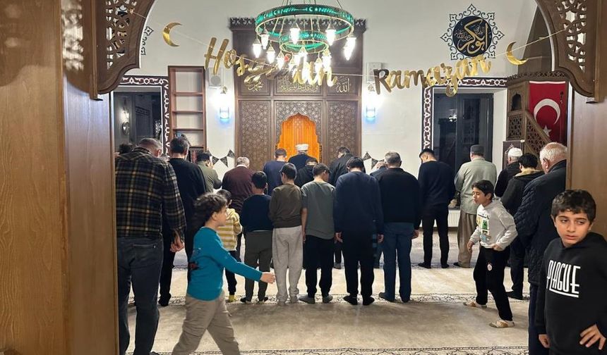 Kayseri'de ilk teravih namazı kılındı
