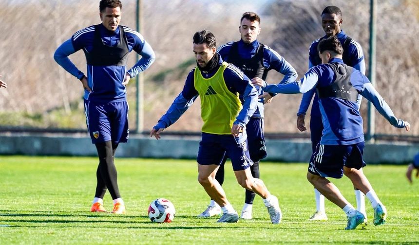 Kayserispor, ikinci yarıya Beşiktaş deplasmanında başlıyor